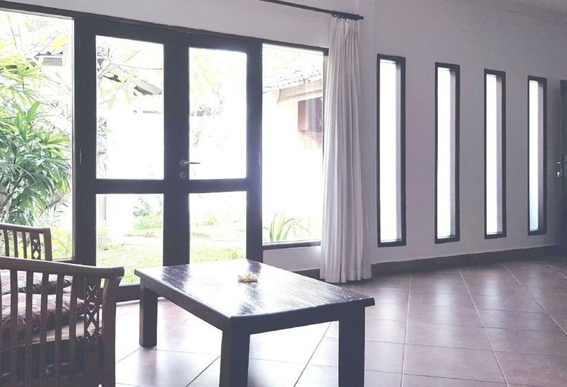 אתר נופש Kumpul Kumpul Villa Double Six