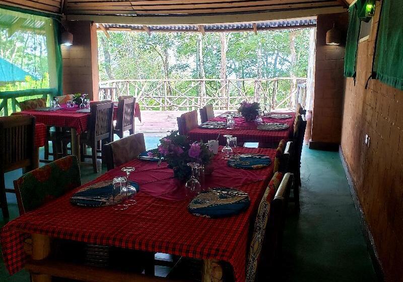 호텔 Mikumi Safari Lodge