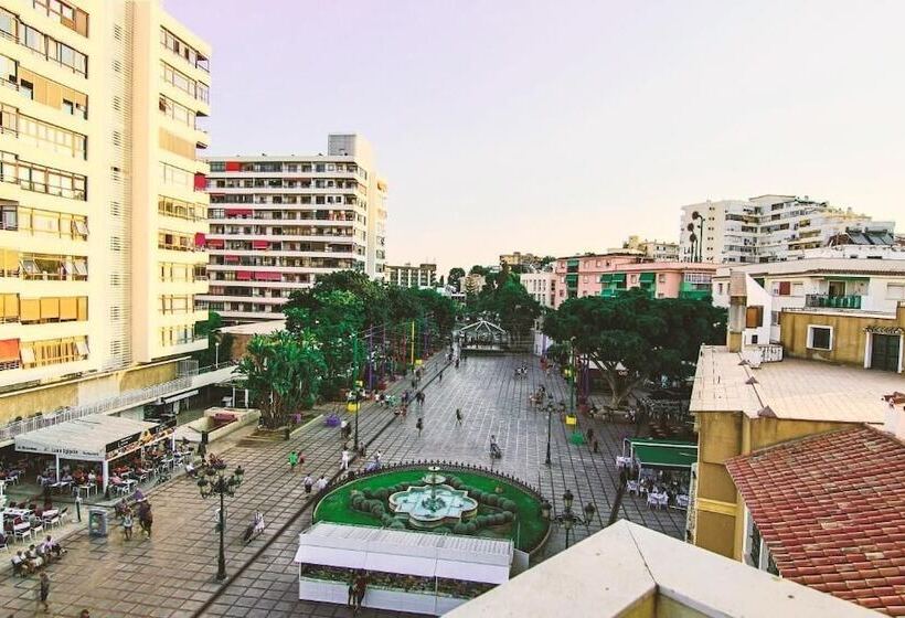 酒店 Puerta Del Sol Trm