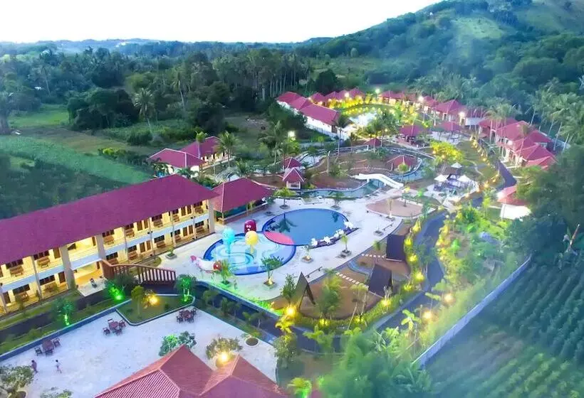 Hotelli Dayang Resort Singkawang