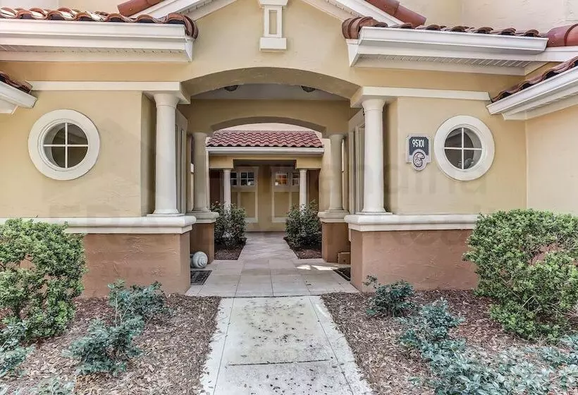 Exclusive Gated Villas At Summer Beach, Short Walk To The Beach By Redawning