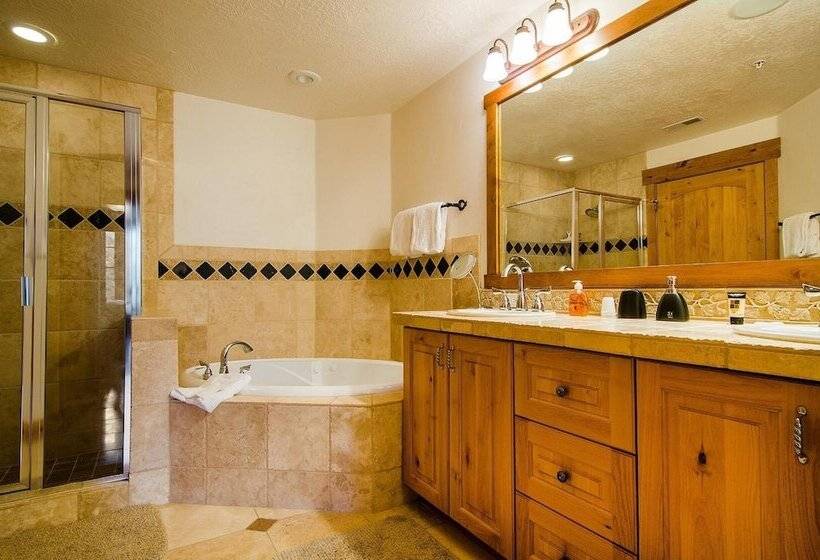 Bear Hollow By Lespri Management