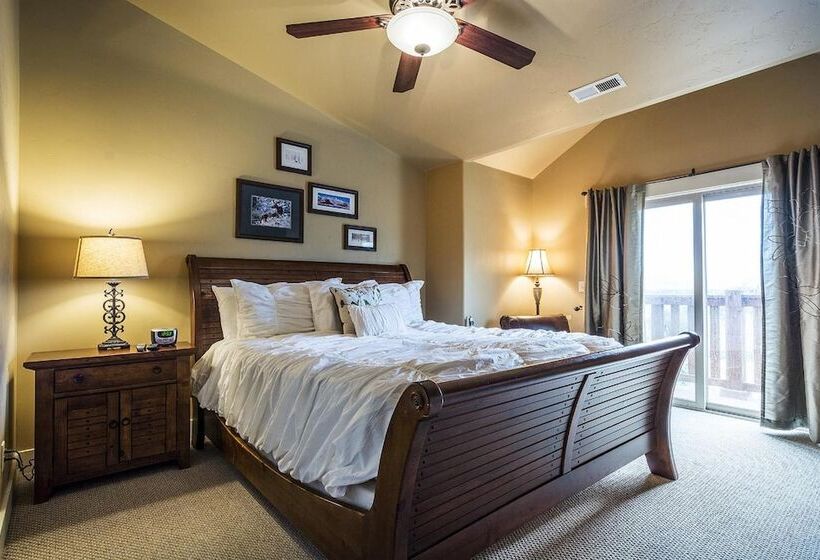 Bear Hollow By Lespri Management