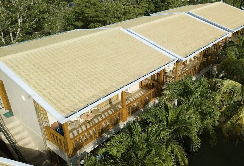 Bed and Breakfast Alona42 Resort