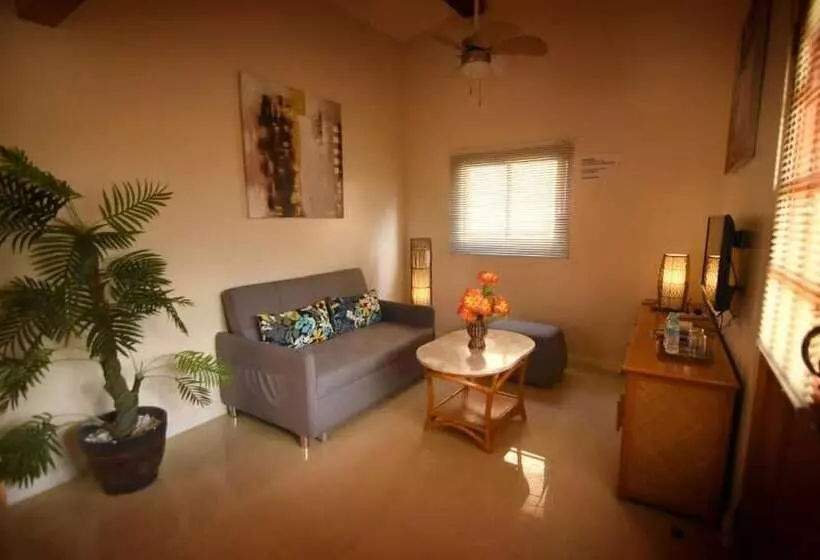 민박 Alona42 Resort