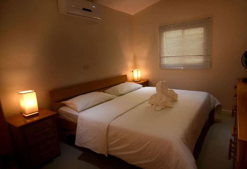 Bed and Breakfast Alona42 Resort