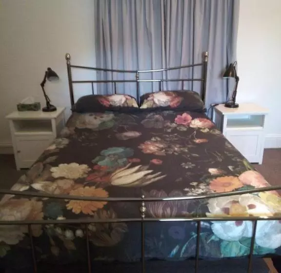 مبيت وإفطار Old Colony Inn