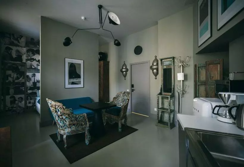 Club Chao Mama - Hostel