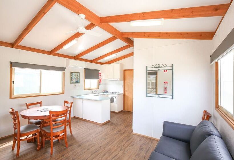 Desert City Holiday Park