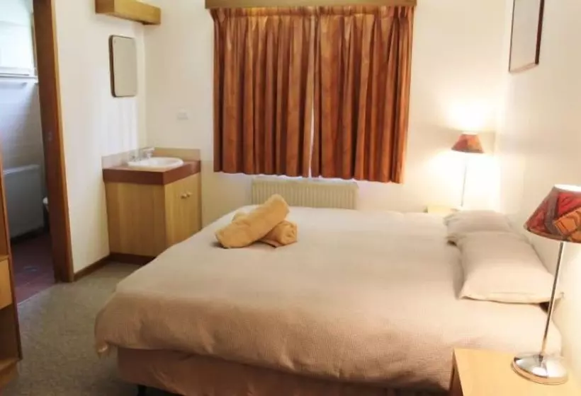 فندق Boonoona Ski Lodge