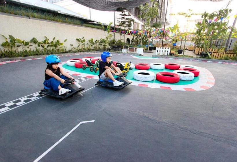 בית מלון כפרי Fortunagrande Seturan Yogyakarta