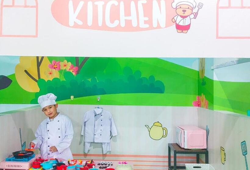 בית מלון כפרי Fortunagrande Seturan Yogyakarta