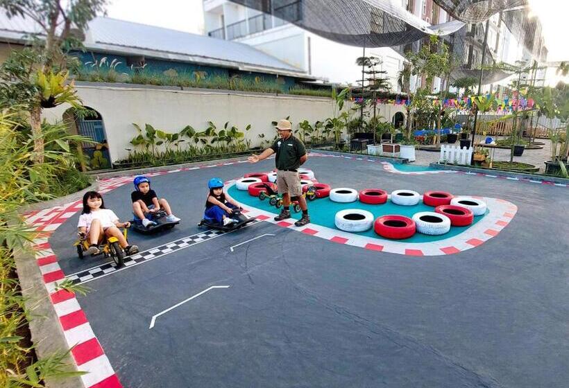 בית מלון כפרי Fortunagrande Seturan Yogyakarta