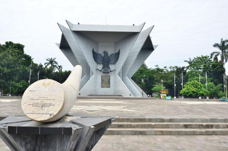 Emilia Hotel By Amazing