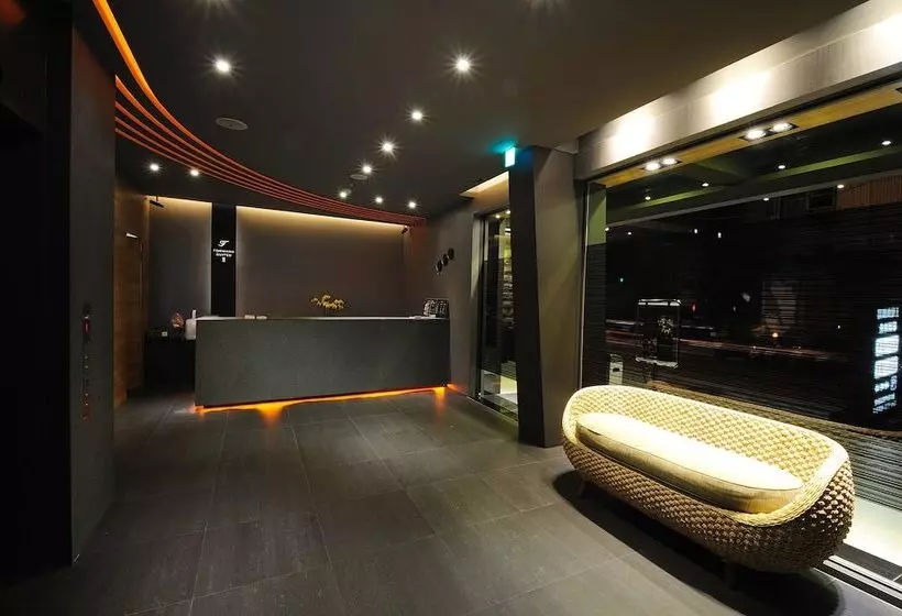 هتل Forward Suites Ii