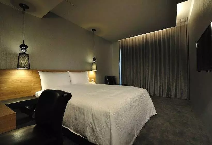 هتل Forward Suites Ii