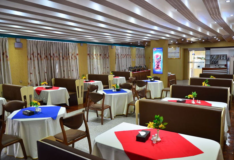 هتل Golden City Light