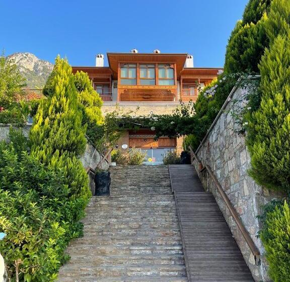 Отель Lotus Spa&sport Akyaka