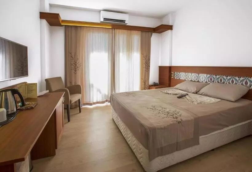 בית מלון כפרי Lotus Spa&sport Akyaka