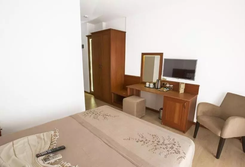 בית מלון כפרי Lotus Spa&sport Akyaka