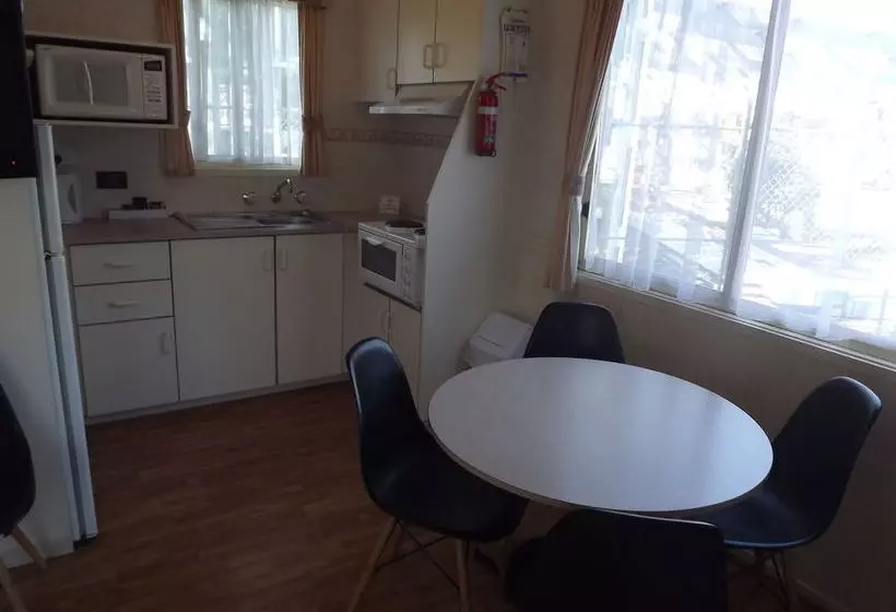 호텔 High Country Holiday Park