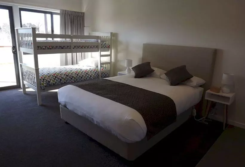 호텔 High Country Holiday Park