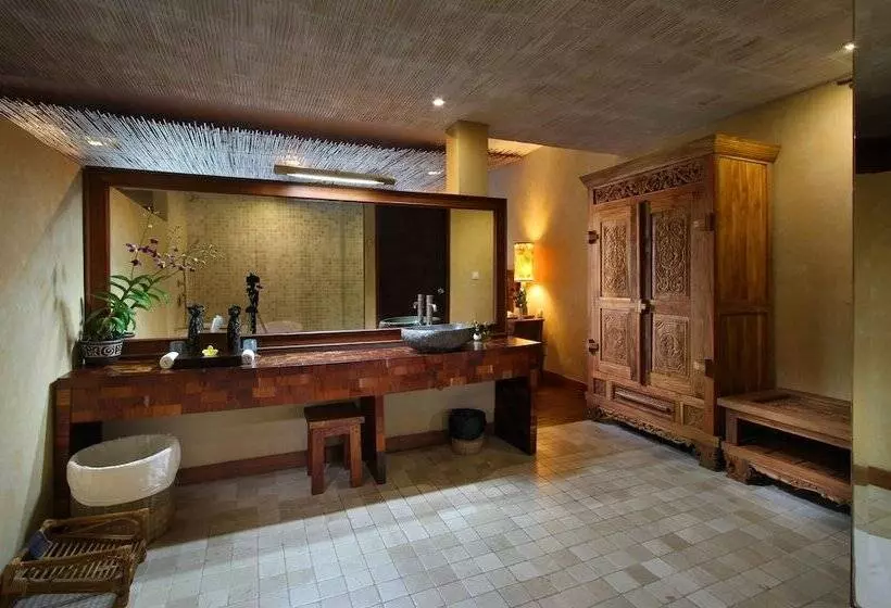 ホテル Jungle Retreat By Kupu Kupu Barong