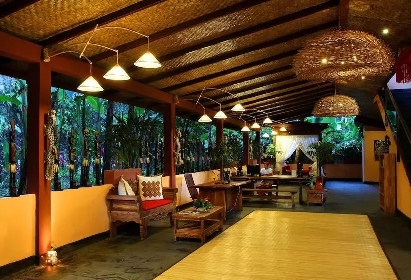 ホテル Jungle Retreat By Kupu Kupu Barong