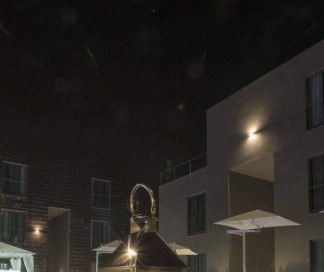 ホテル Nacala Plaza Business Design