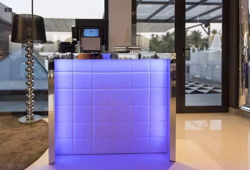 فندق Nacala Plaza Business Design