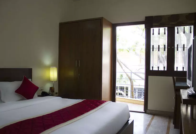 Hôtel Oyo Premium Garuda Mall