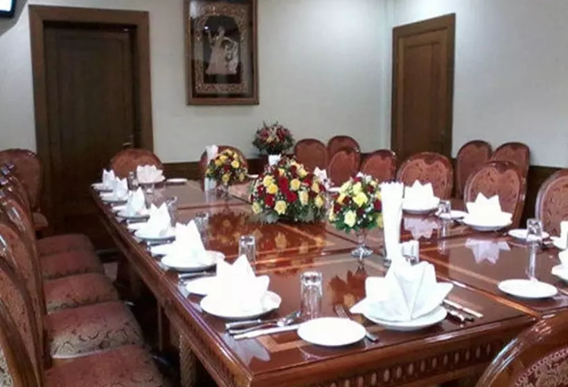 酒店 Palm Spring Resort & Spa