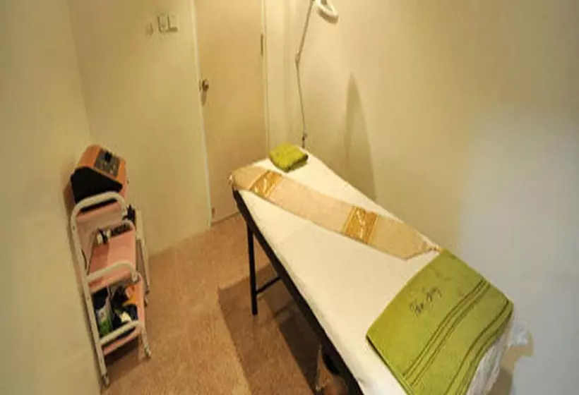 酒店 Palm Spring Resort & Spa