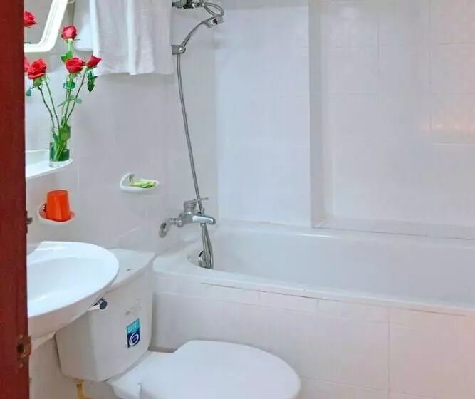 Phong Nha Hotel Hue