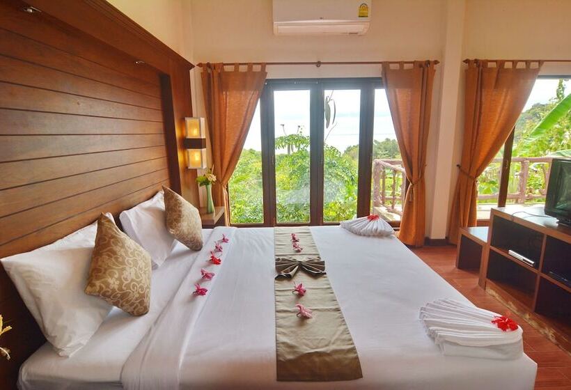 בית מלון כפרי Phuchawee Lanta Villa