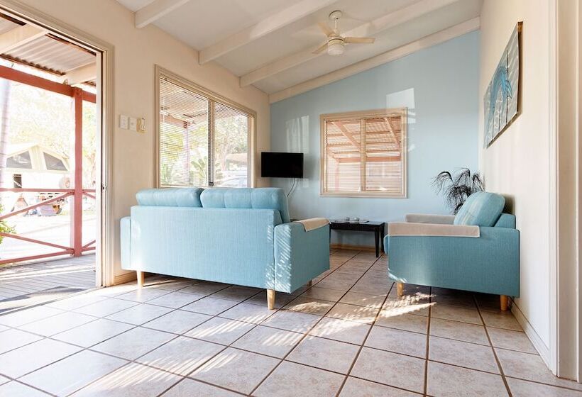 Отель Rac Cable Beach Holiday Park