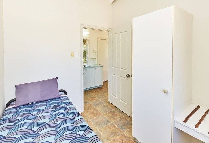 Отель Rac Cable Beach Holiday Park