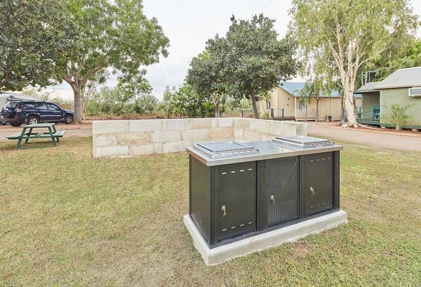 Отель Rac Cable Beach Holiday Park