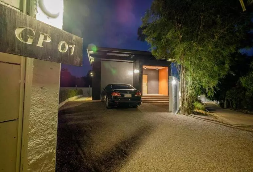 酒店 Sunshine Paradise Resort