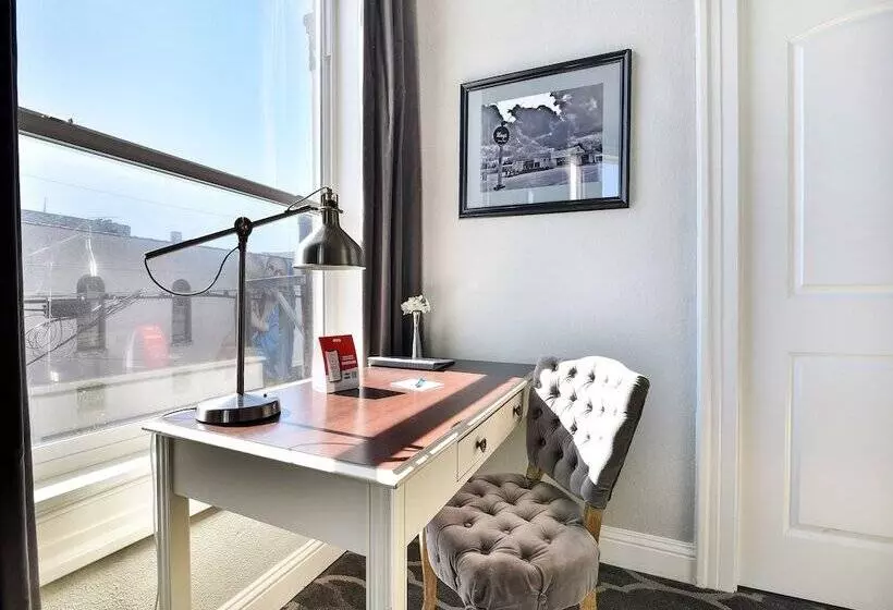 酒店 The Dilworth Inn