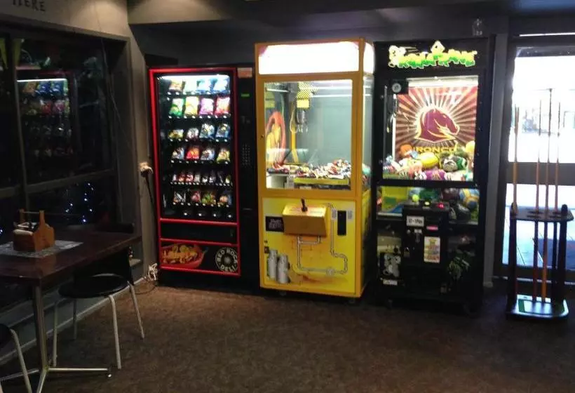 Отель The Metropolitan