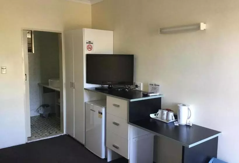 Отель The Metropolitan