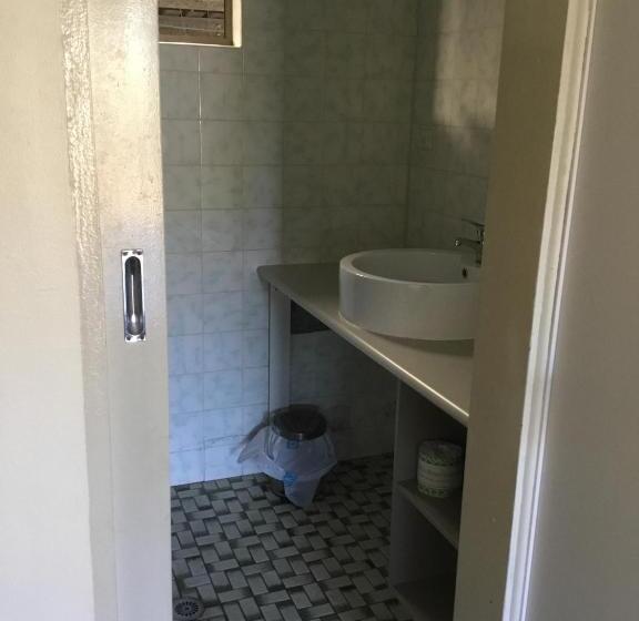 בית מלון כפרי The Metropolitan