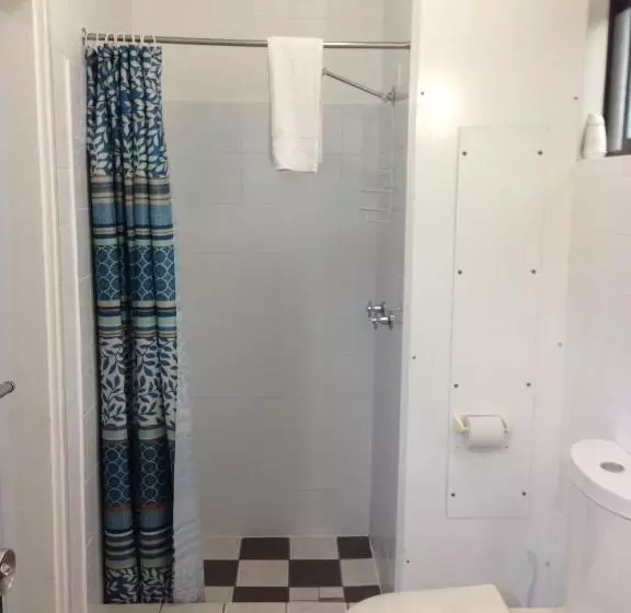 Отель The Metropolitan