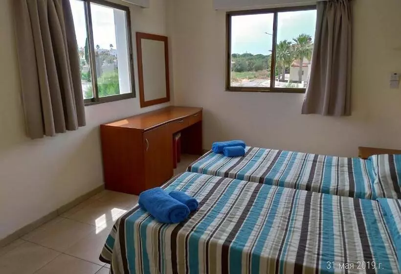 Maricosta Apartments