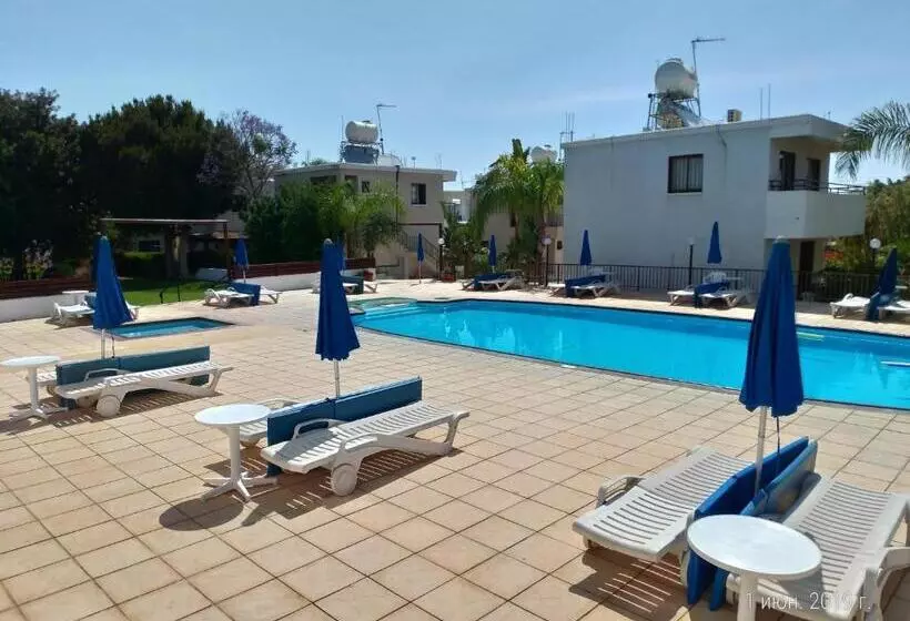 Maricosta Apartments