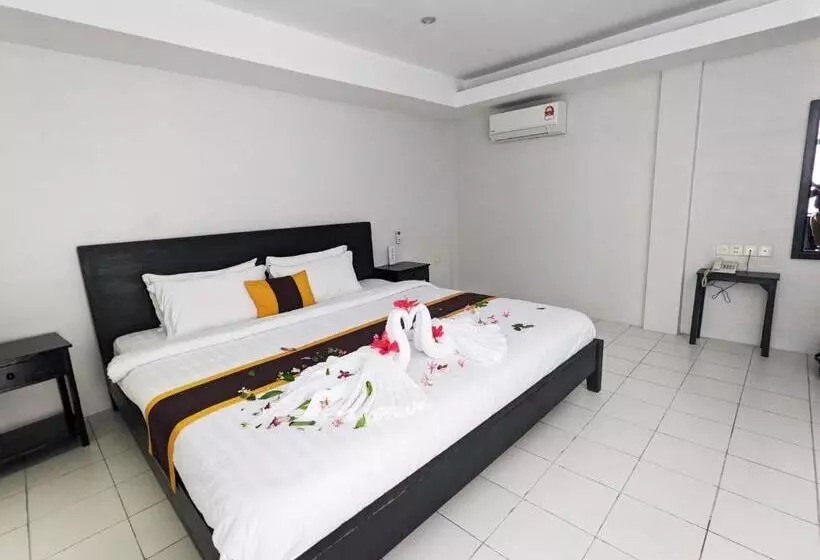 Mary Beach Hotel & Resort