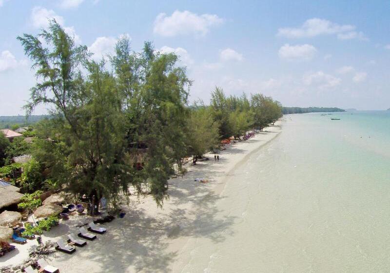 Mary Beach Hotel & Resort