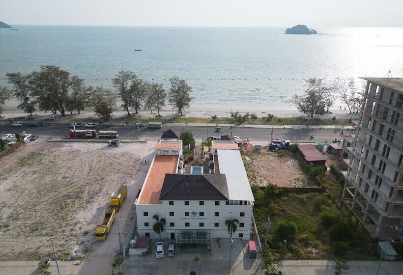 Mary Beach Hotel & Resort