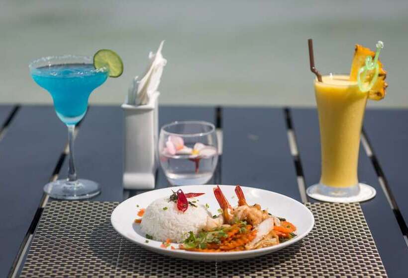 Mary Beach Hotel & Resort